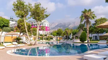 FashionTV Luxe Resort