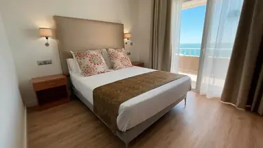 Fay Victoria Beach