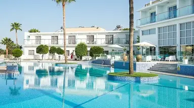Fedrania Gardens Hotel