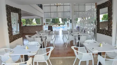 Fedrania Gardens Hotel