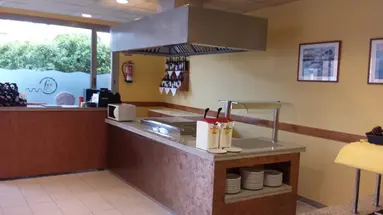FENALS GARDEN HOTEL