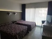 FENALS GARDEN HOTEL