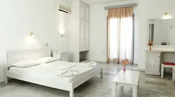 FERENIKI HOTEL