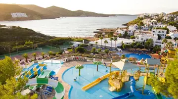 Fergus Club Carema Splash