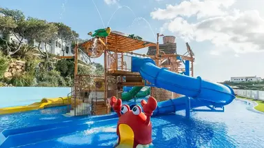Fergus Club Carema Splash