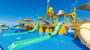 Fergus Club Carema Splash