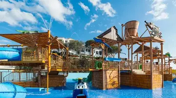Fergus Club Carema Splash