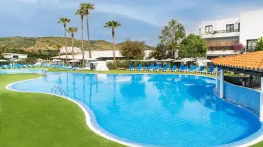 Fergus Club Carema Splash