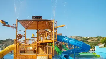 Fergus Club Carema Splash