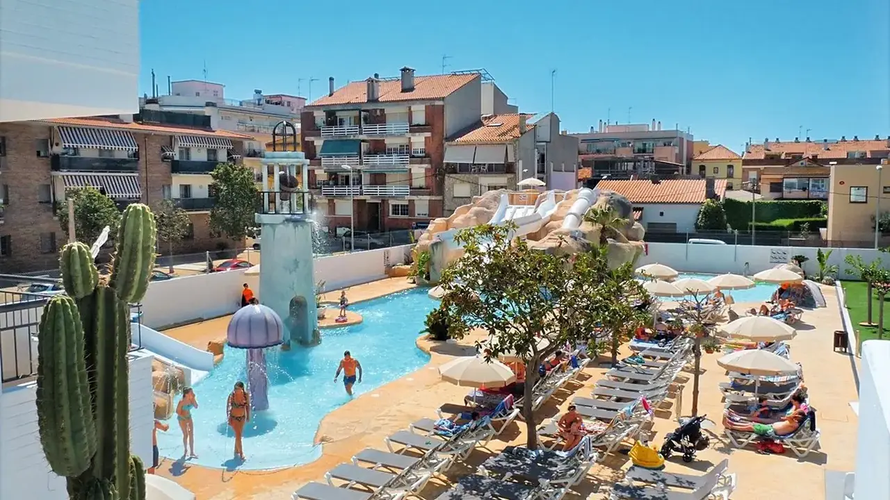 FERGUS Club Pineda Splash