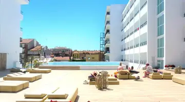 FERGUS Club Pineda Splash