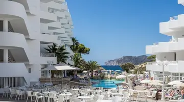 FERGUS Style Cala Blanca Suites ****