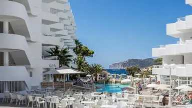 FERGUS Style Cala Blanca Suites ****