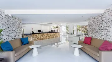 FERGUS Style Cala Blanca Suites ****