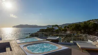 FERGUS Style Cala Blanca Suites ****