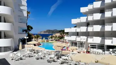 FERGUS Style Cala Blanca Suites ****