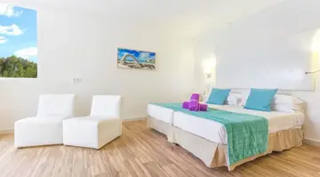 FERGUS Style Cala Blanca Suites ****