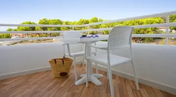 FERGUS Style Cala Blanca Suites ****