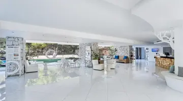 FERGUS Style Cala Blanca Suites ****