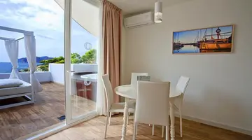 FERGUS Style Cala Blanca Suites ****