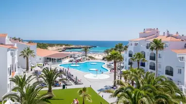 FERGUS Style Carema Beach