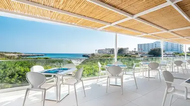 Fergus Style Carema Beach
