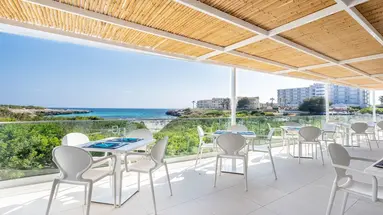 Fergus Style Carema Beach