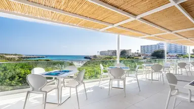 Fergus Style Carema Beach