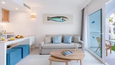 Fergus Style Carema Beach