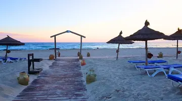 FIESTA BEACH