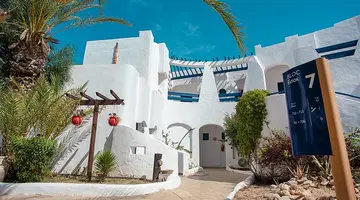 FIESTA BEACH
