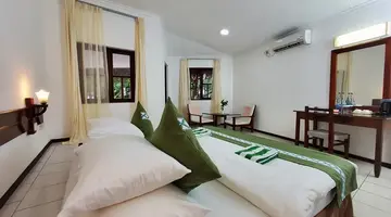 Fihalhohi Island Resort