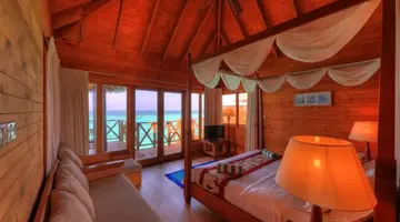 Fihalhohi Island Resort