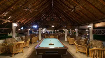 Fihalhohi Island Resort