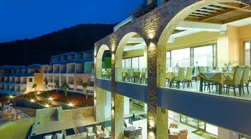 FILION SUITES RESORT & SPA