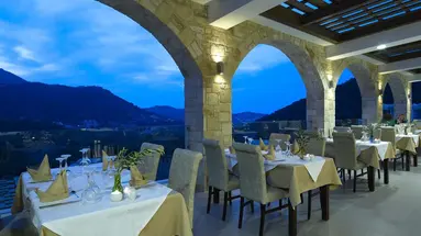 Filion Suites Resort & Spa