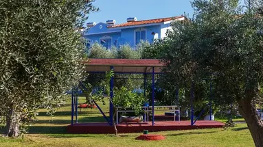 Filoxenia Hotel Tholos