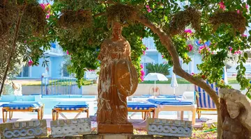 Filoxenia Hotel Tholos