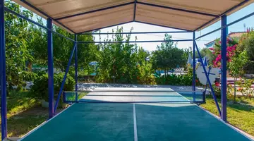 Filoxenia Hotel Tholos