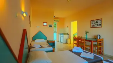 Filoxenia Hotel Tholos