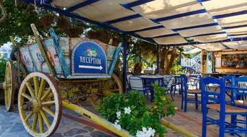 Filoxenia Hotel Tholos
