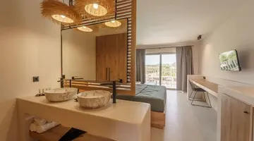 Filoxenia Hotel