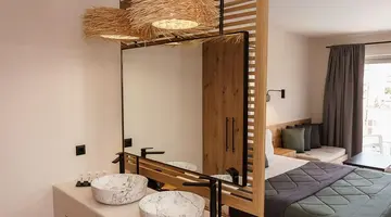 Filoxenia Hotel