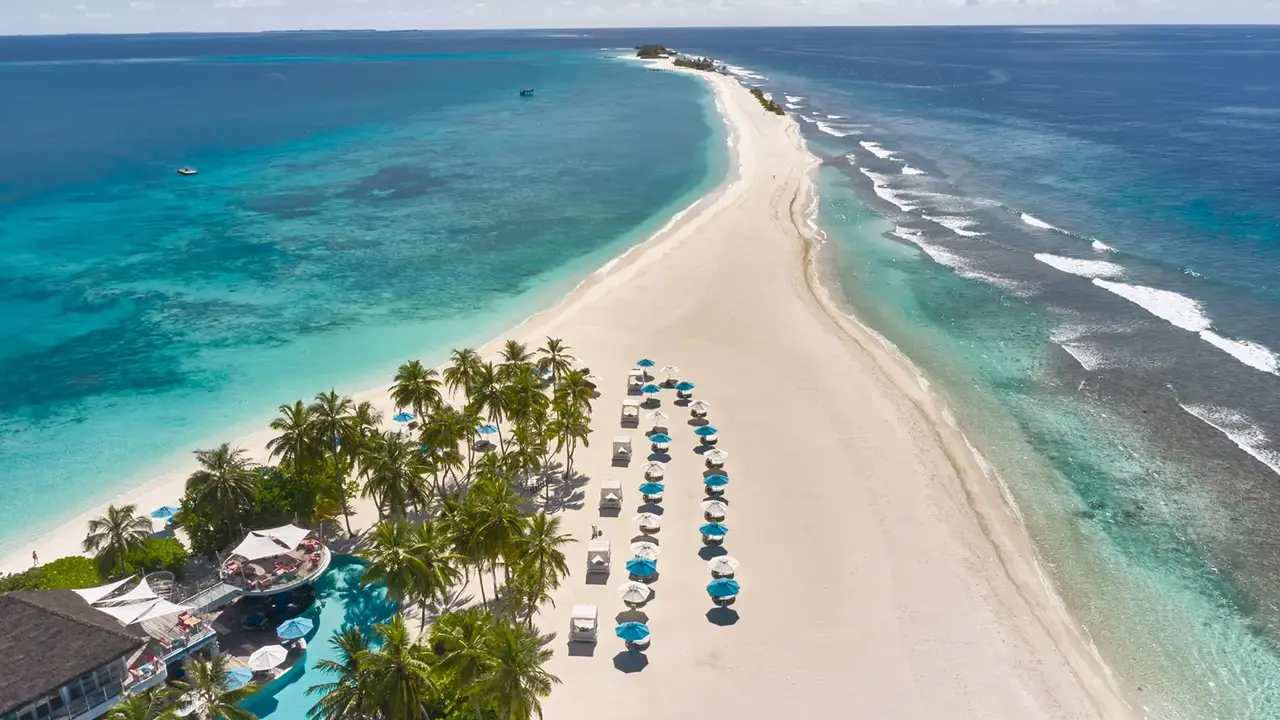 FINOLHU, A SEASIDE COLLECTION RESORT