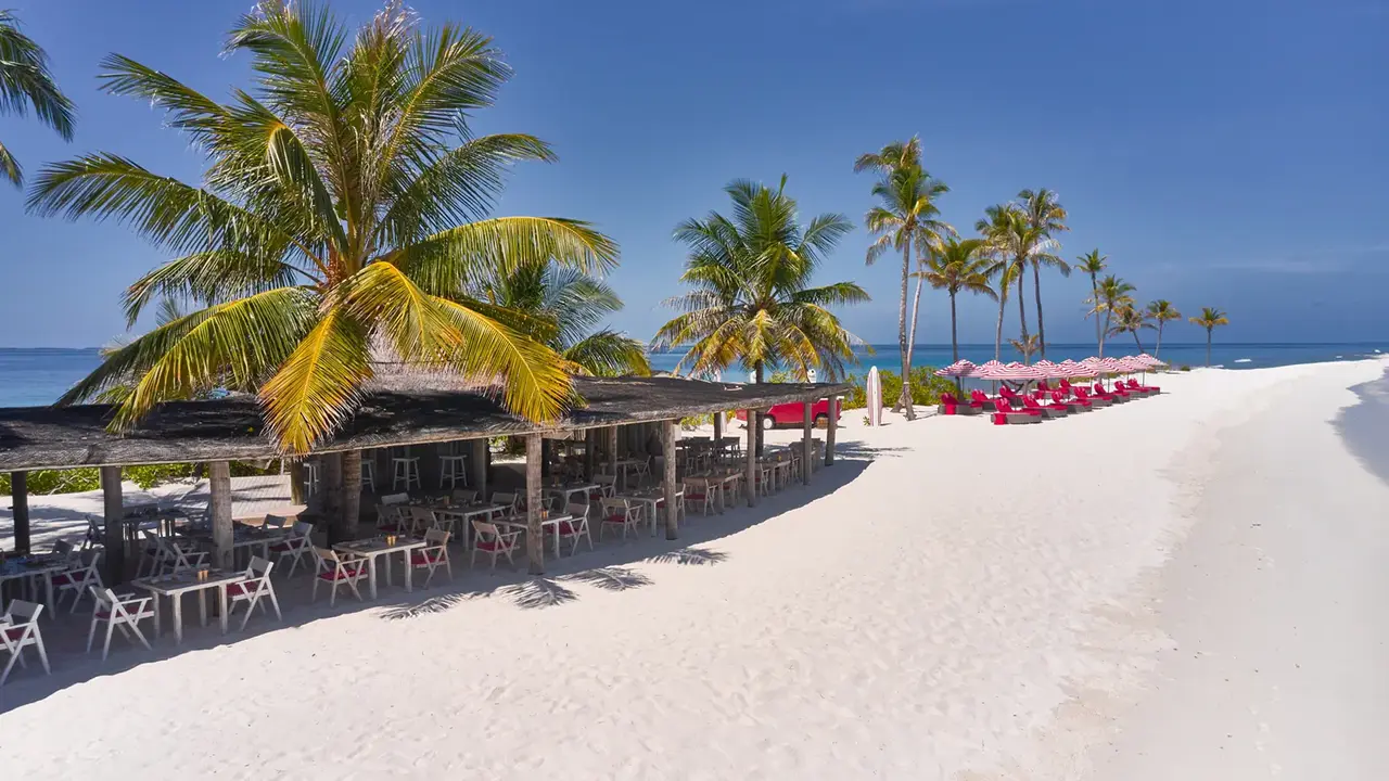 FINOLHU, A SEASIDE COLLECTION RESORT