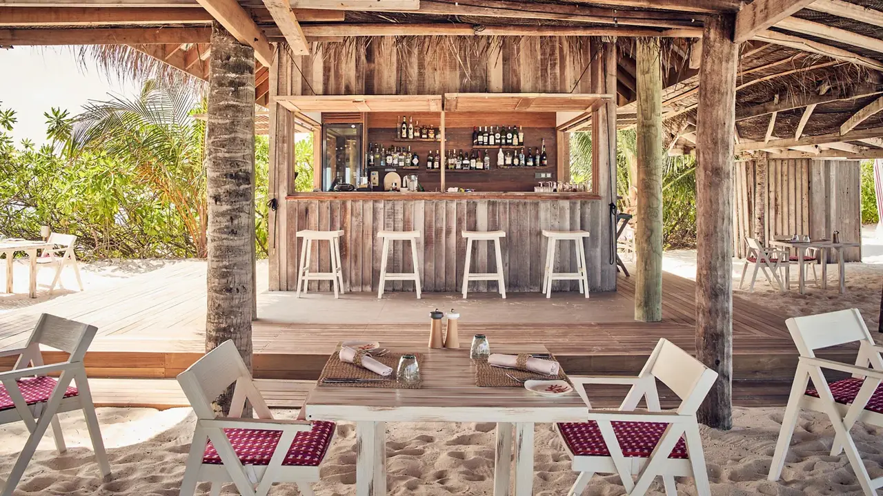 FINOLHU, A SEASIDE COLLECTION RESORT