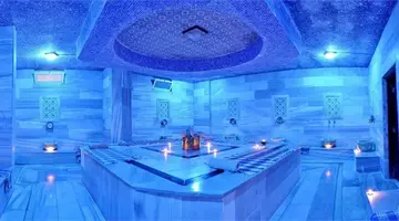 First Class Hotel