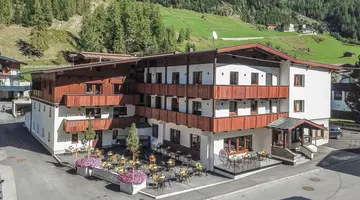 first mountain Hotel Ötztal