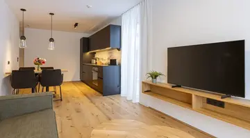 Fiss Suites by ALPS RESOR