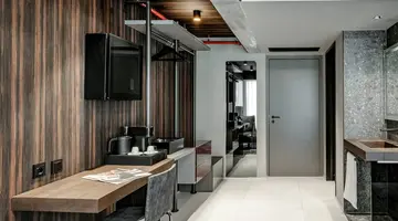 Fitch Hotel